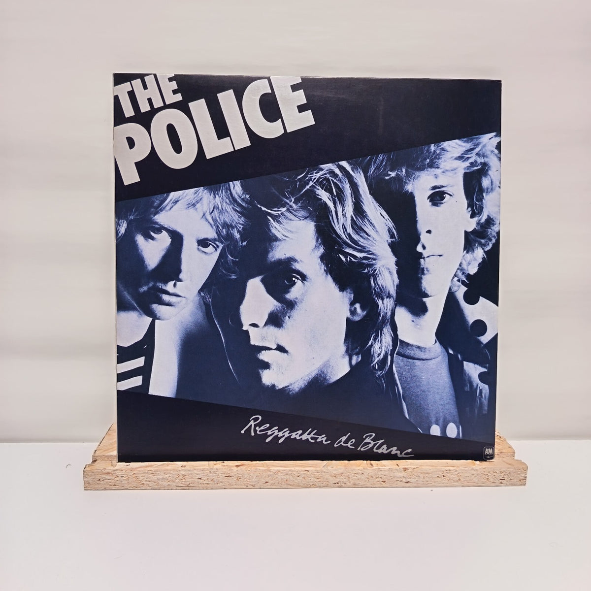 The Police reggatta de blanc vinyl record EX/EX AMLH 64792