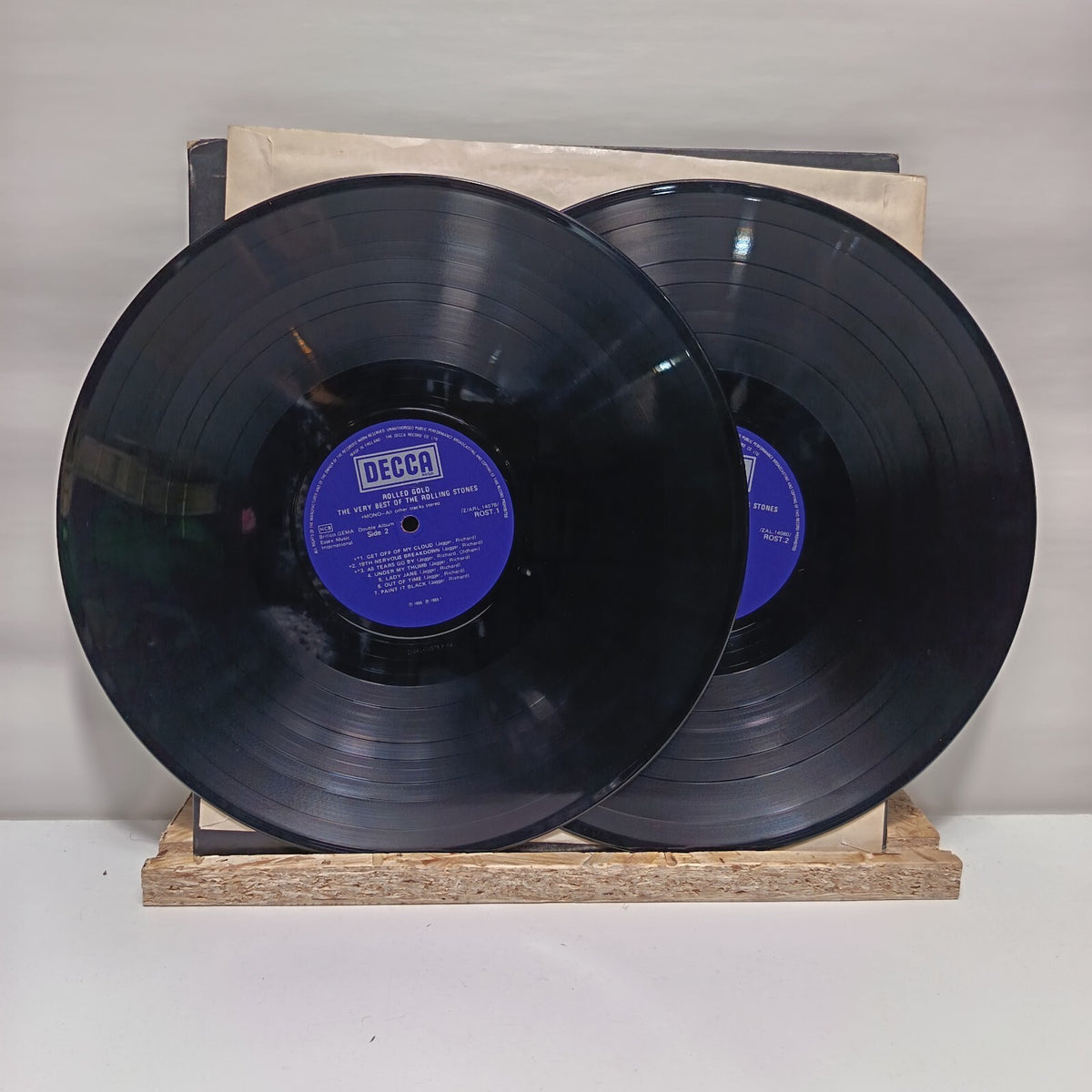 The Rolling Stones the very best of double vinyl record VG+/VG+ ROST 1/2