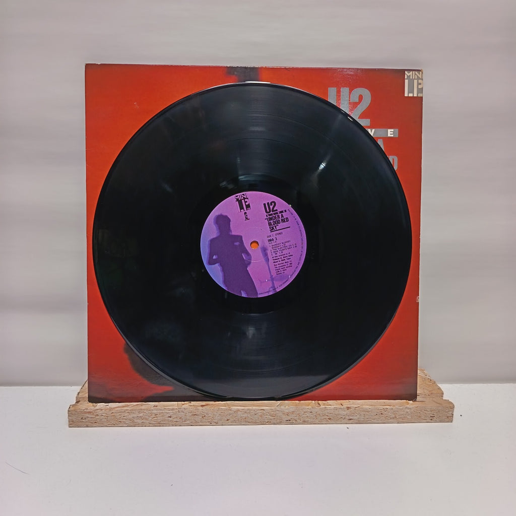 U2 live under a blood red sky vinyl record VG+/VG+ IMA 3