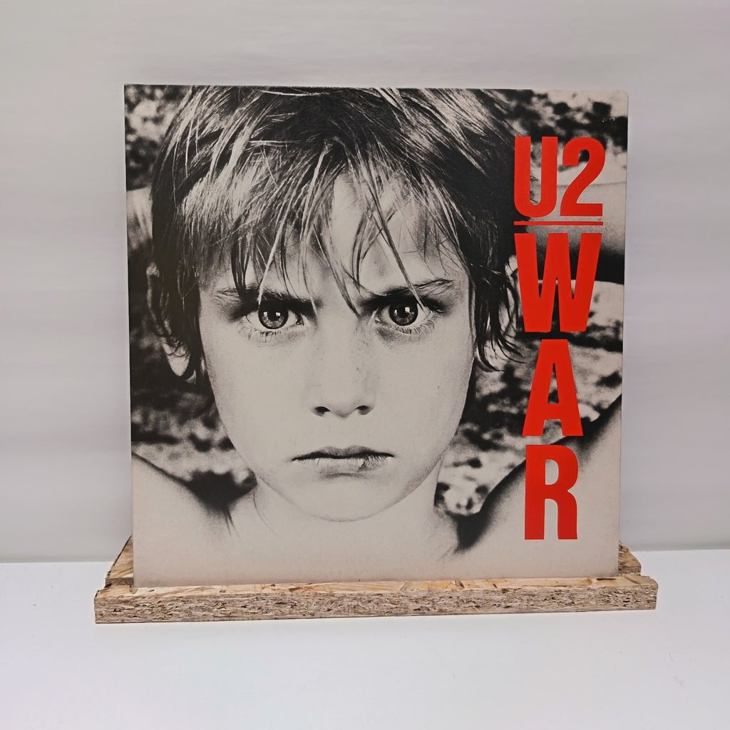 U2 war vinyl record EX/EX ILPS 9733