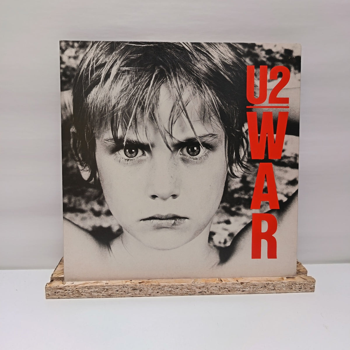 U2 war vinyl record EX/EX ILPS 9733