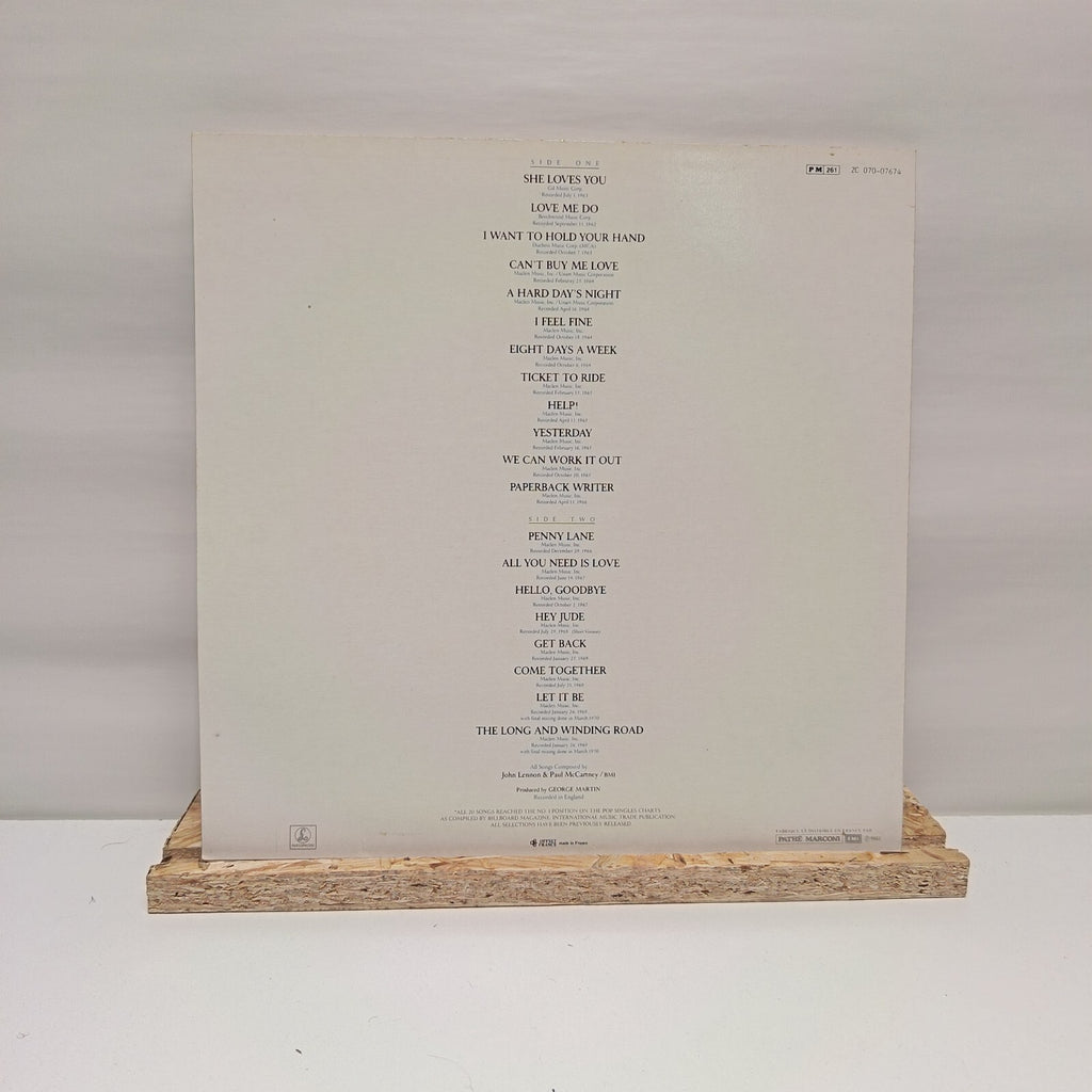 The Beatles 20 greatest hits vinyl record VG+/VG+ 2C 070-07674