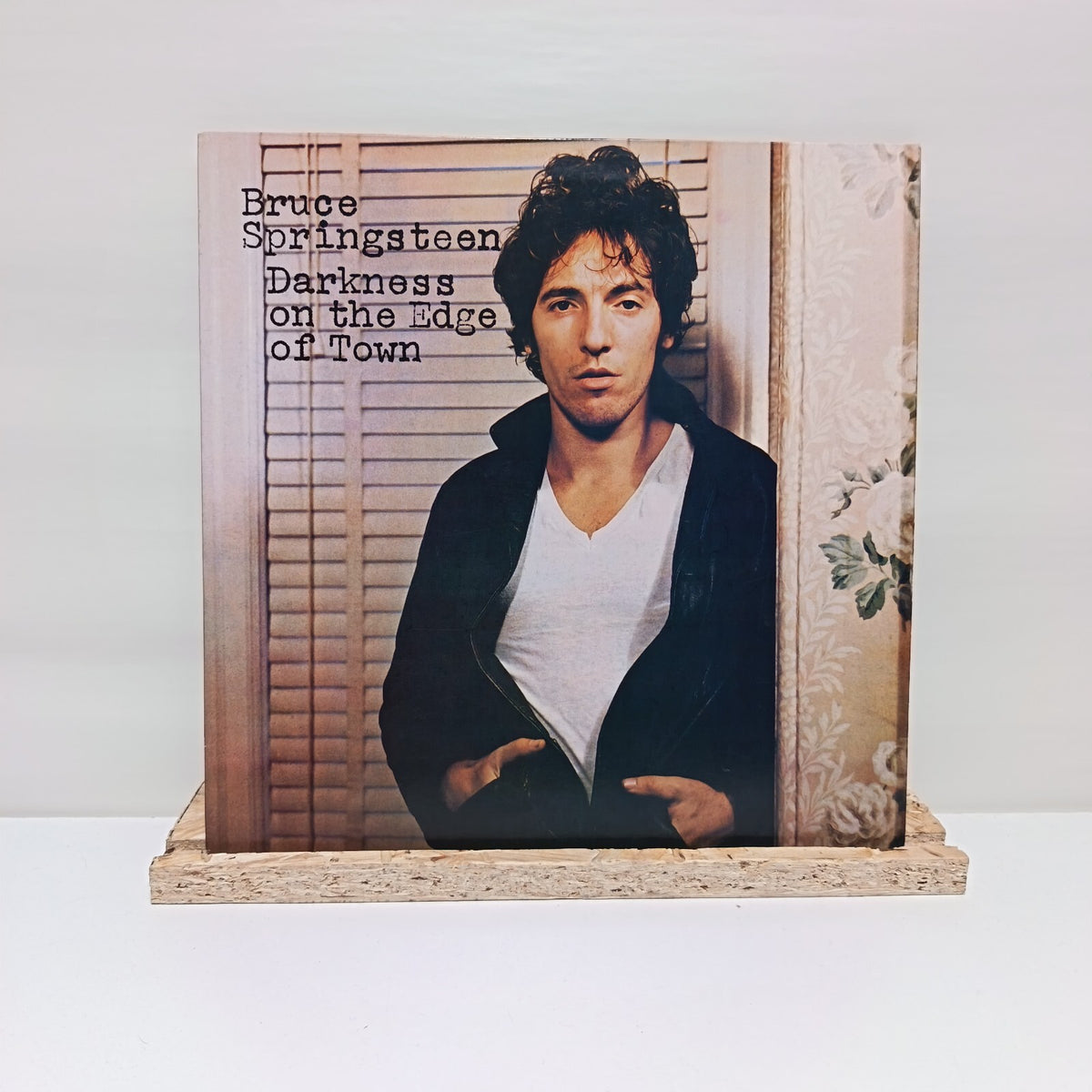 Bruce Springsteen darkness on the edge of town vinyl record VG+/VG+ 86061