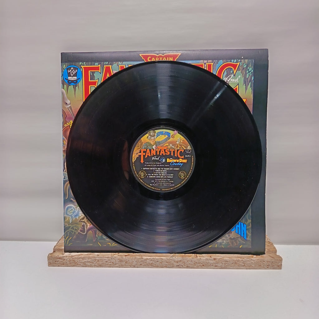 Elton John captain fantastic vinyl record VG+/VG+ DJLPX 1