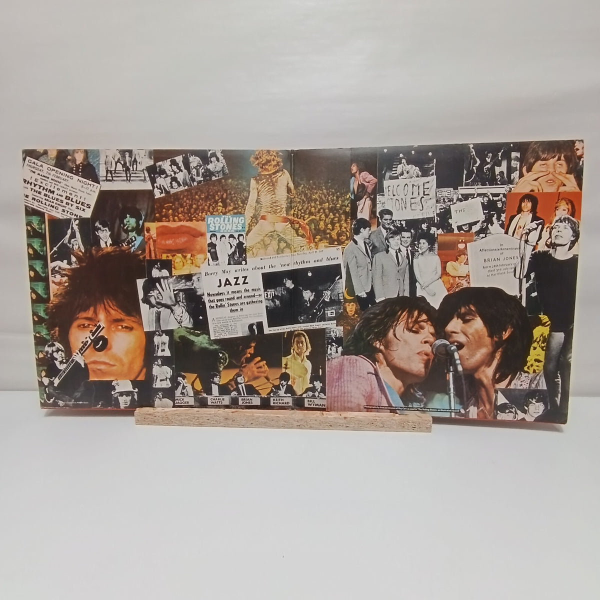 The Rolling Stones get stoned double vinyl record VG+/VG+ ADE P32