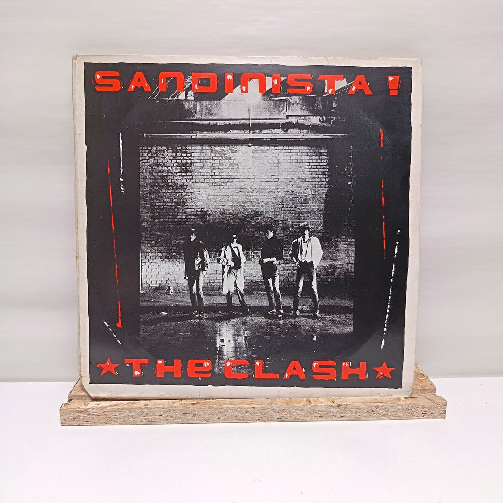 The Clash sandinista! triple vinyl record 1980 VG+/VG CBS FSLN 1