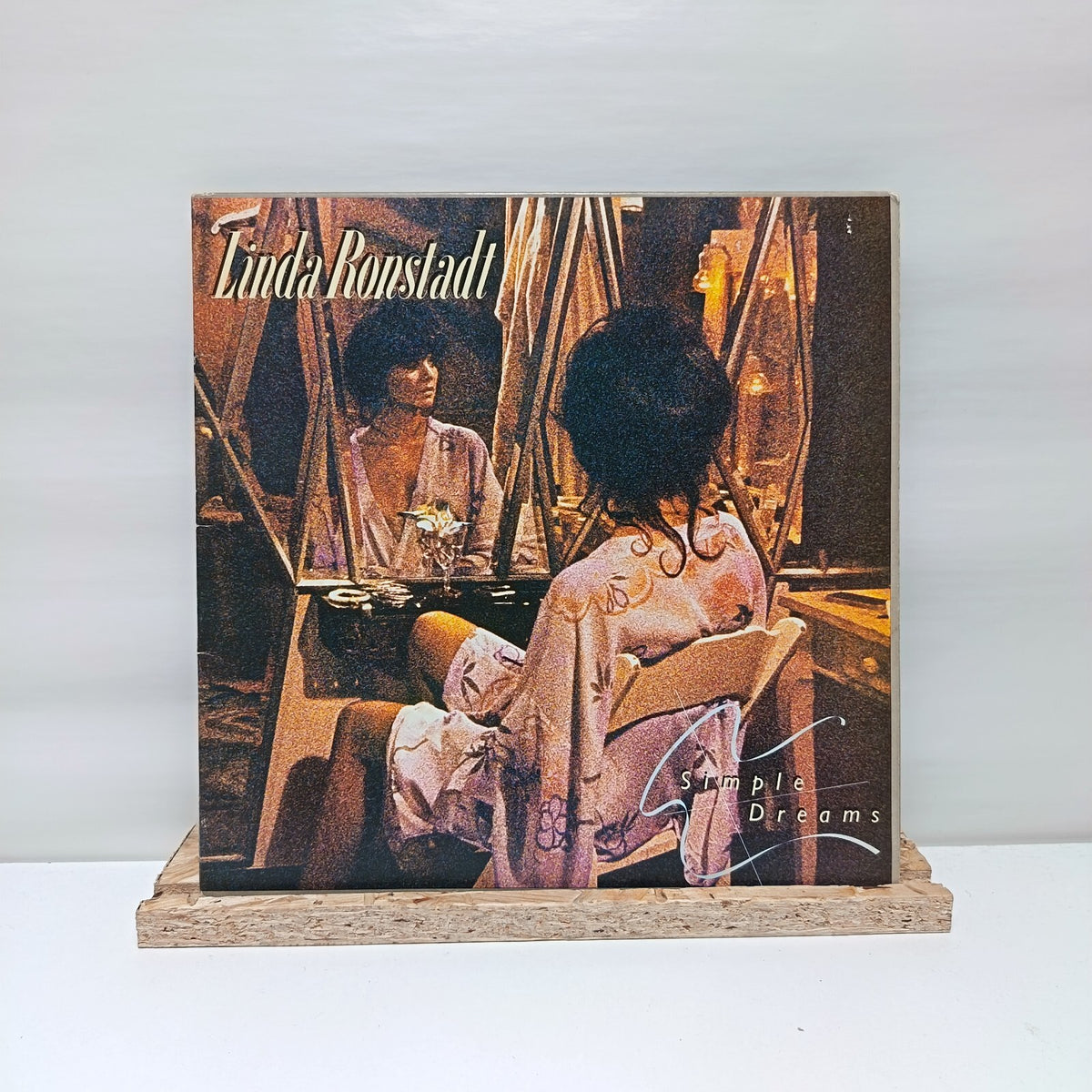 Linda Ronstadt simple dreams vinyl record VG+/VG+ K 53065