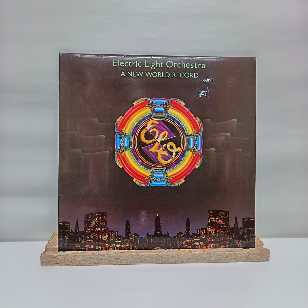 Electric Light Orchestra a new world record vinyl record VG+/VG+ JETLP 200