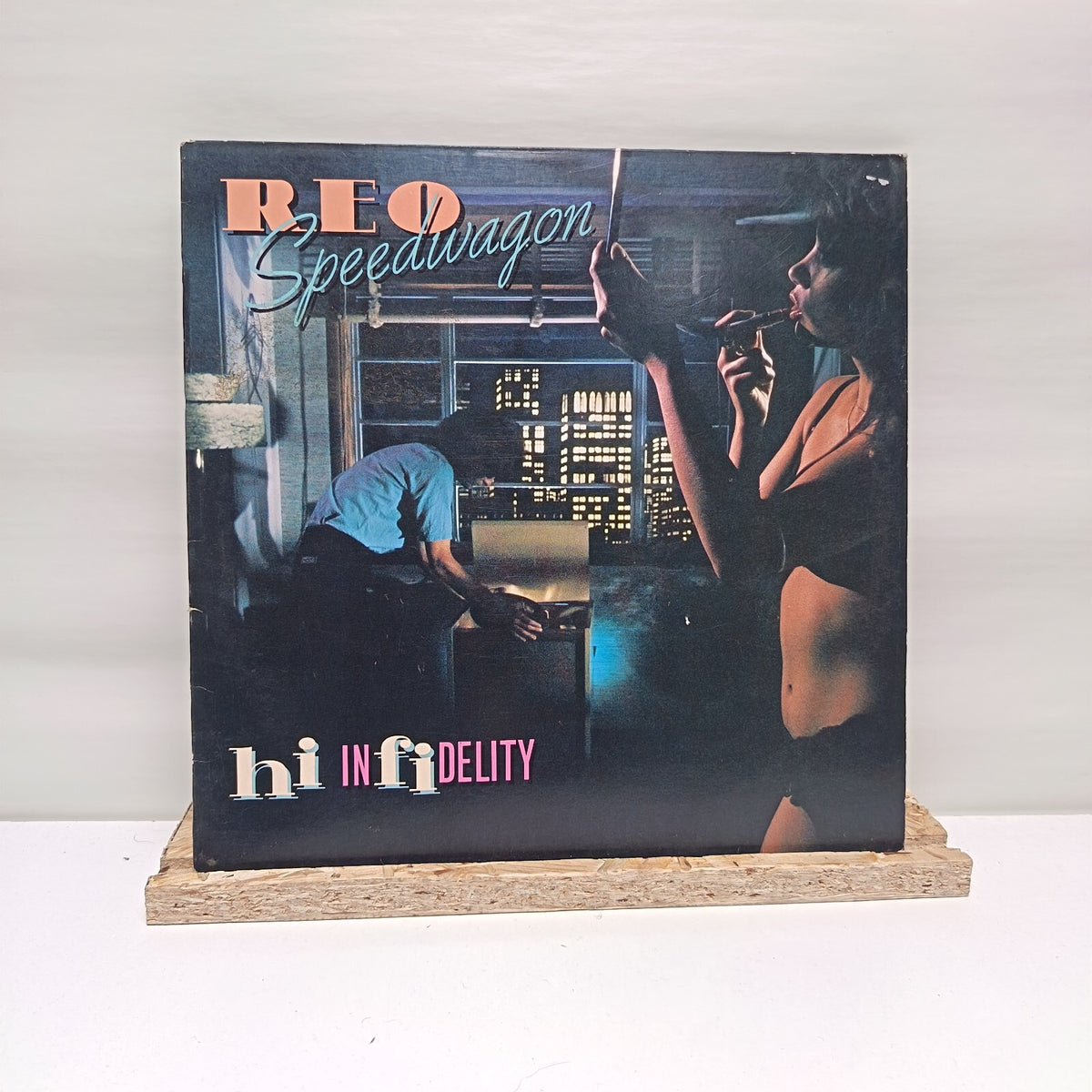 Reo Speedwagon hi infidelity vinyl record VG+/VG+ EPC 32538