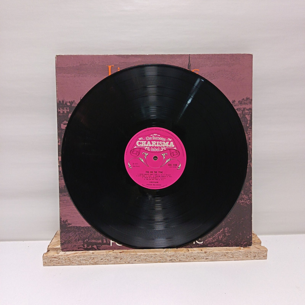 Lindisfarne fog on the tyne vinyl record 1971 VG+/VG+ CAS 1050