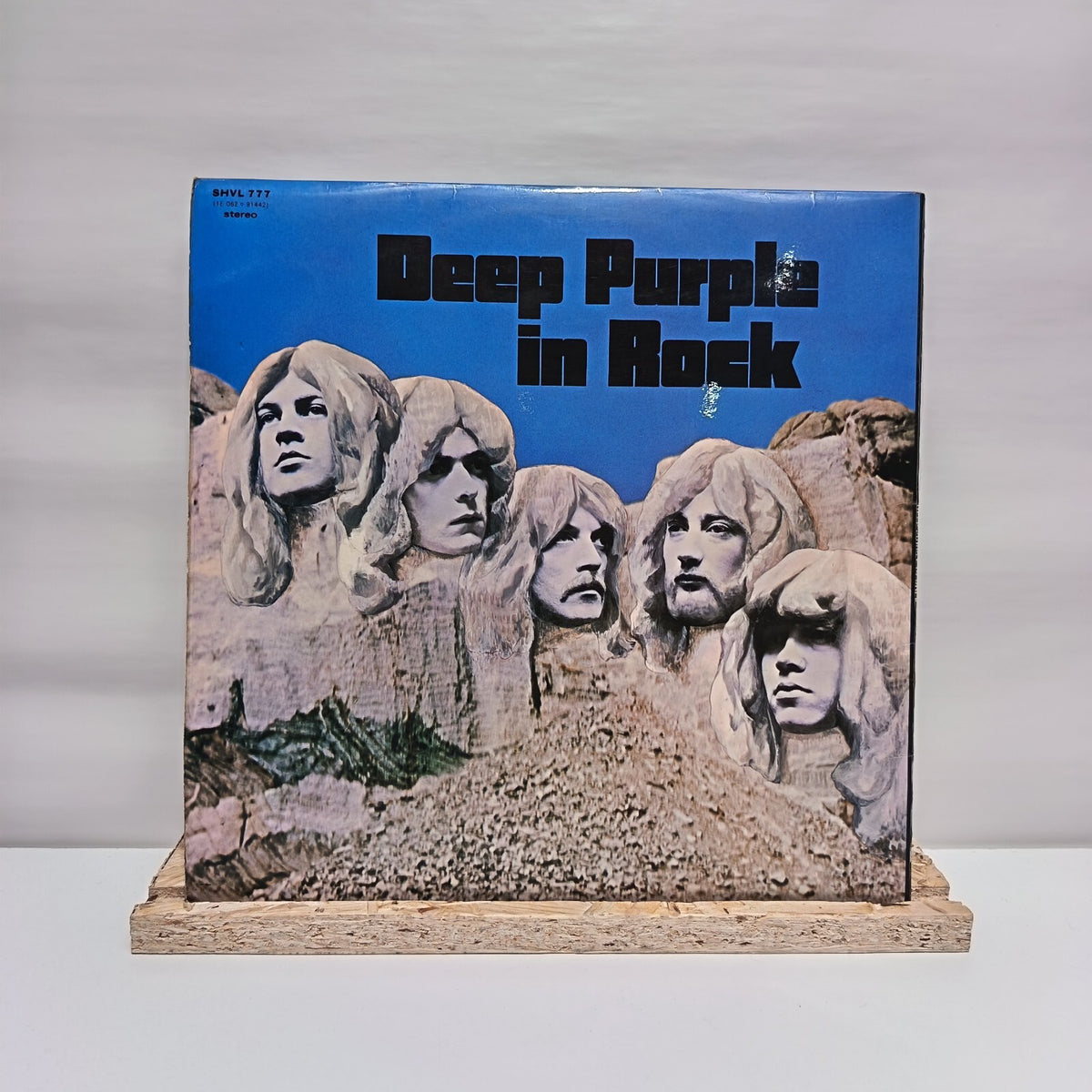 Deep Purple in rock vinyl record 1970 VG+/VG+ SHVL 777