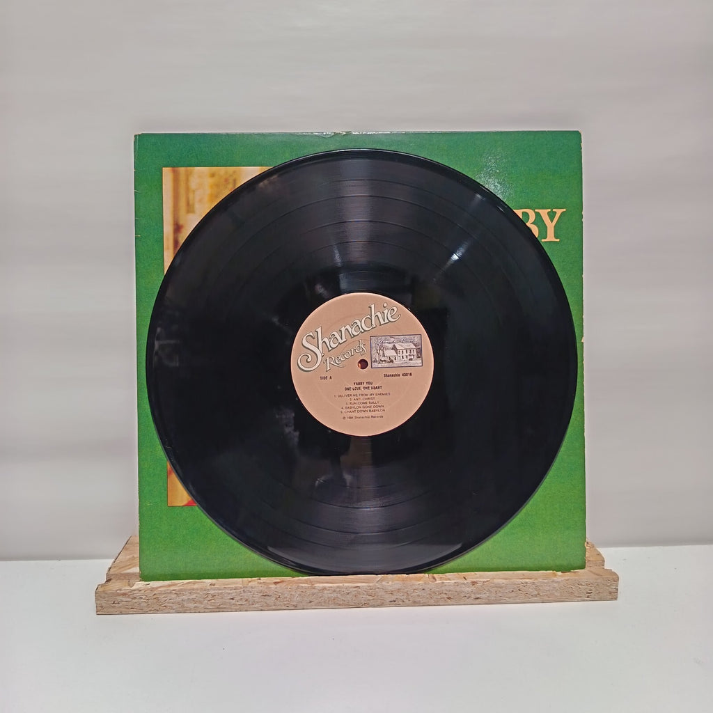 Yabby You one love one heart vinyl record VG+/VG+ 43016