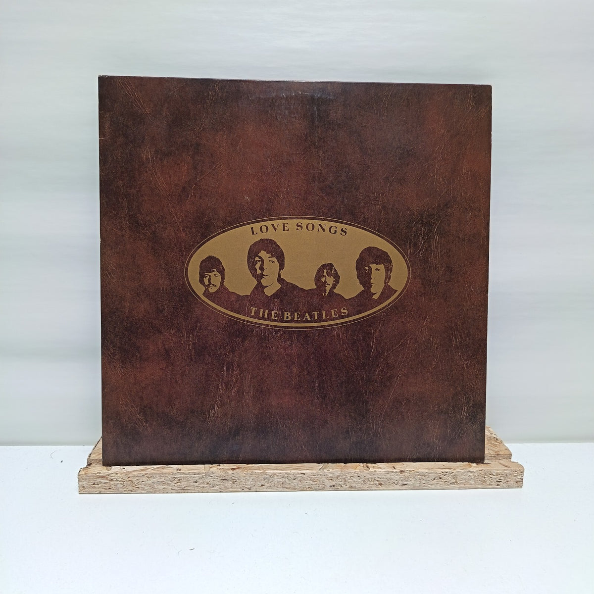 The Beatles love songs double vinyl record EX/EX PCSP 721