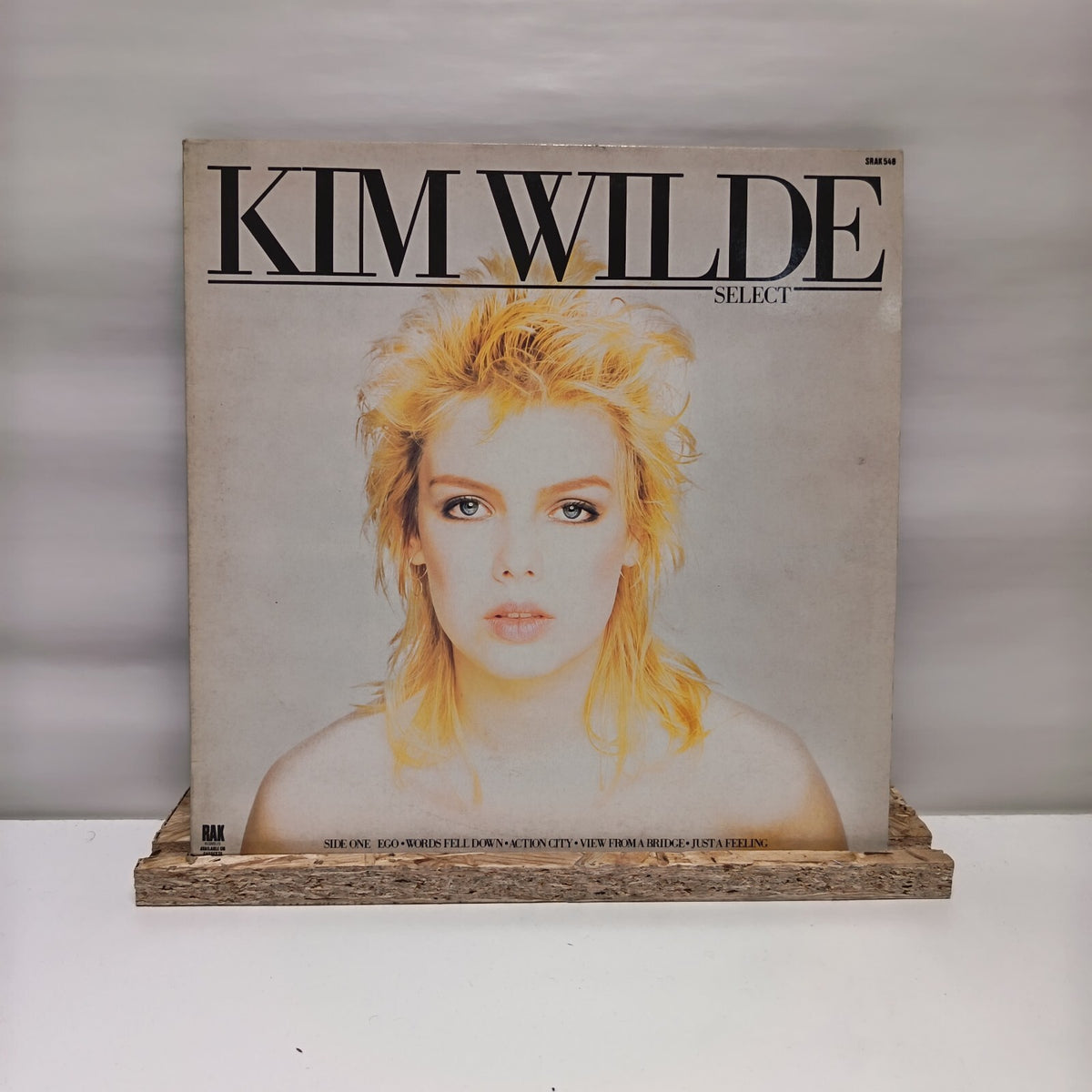 Kim Wilde select vinyl record VG+/VG+ SRAK548