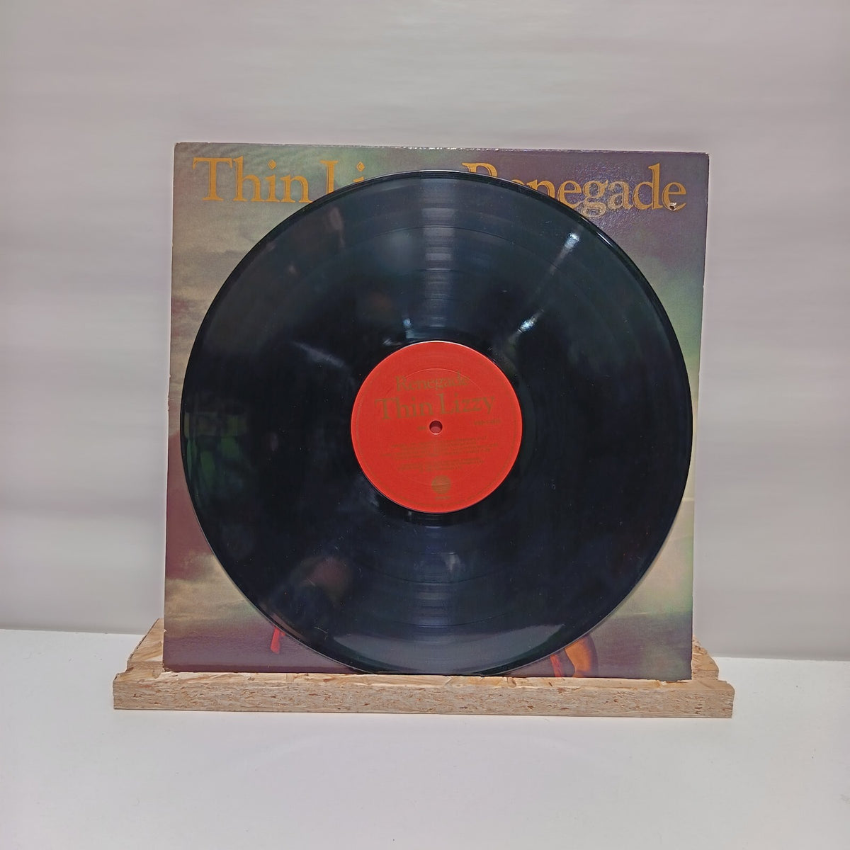 Thin Lizzi renegade vinyl record VG+/VG VOG-1-3312