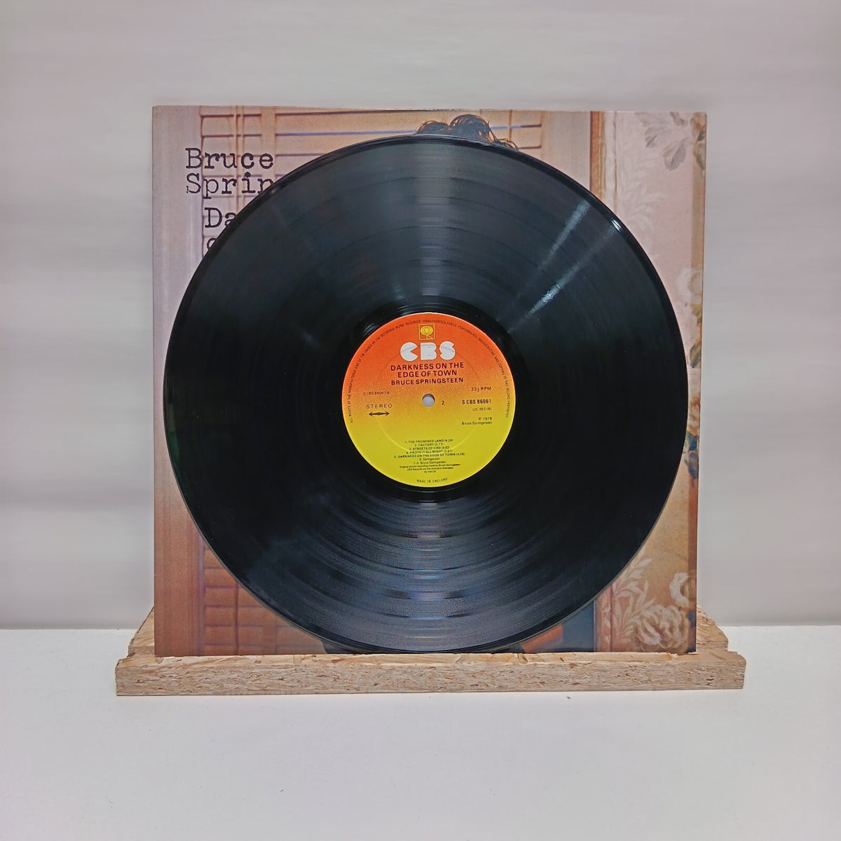 Bruce Springsteen darkness on the edge of town vinyl record VG+/VG+ 86061