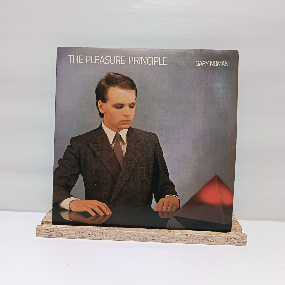 Gary Numan the pleasure principle vinyl record VG+/VG+ BEGA 10
