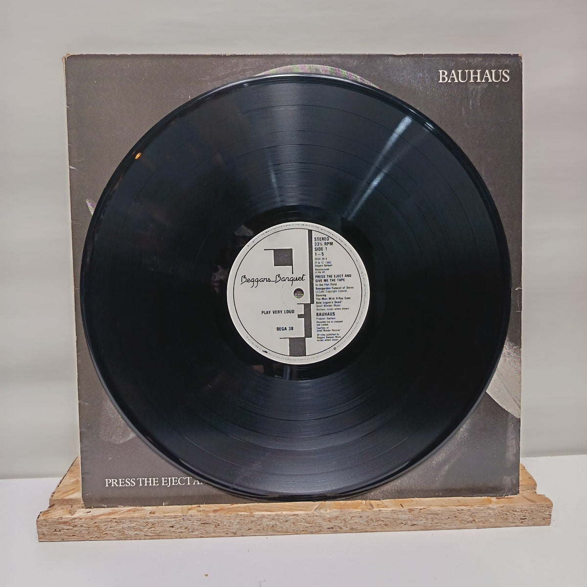 Bauhaus press the eject and give me the tape vinyl record 1982 VG+/VG+ BEGA 38