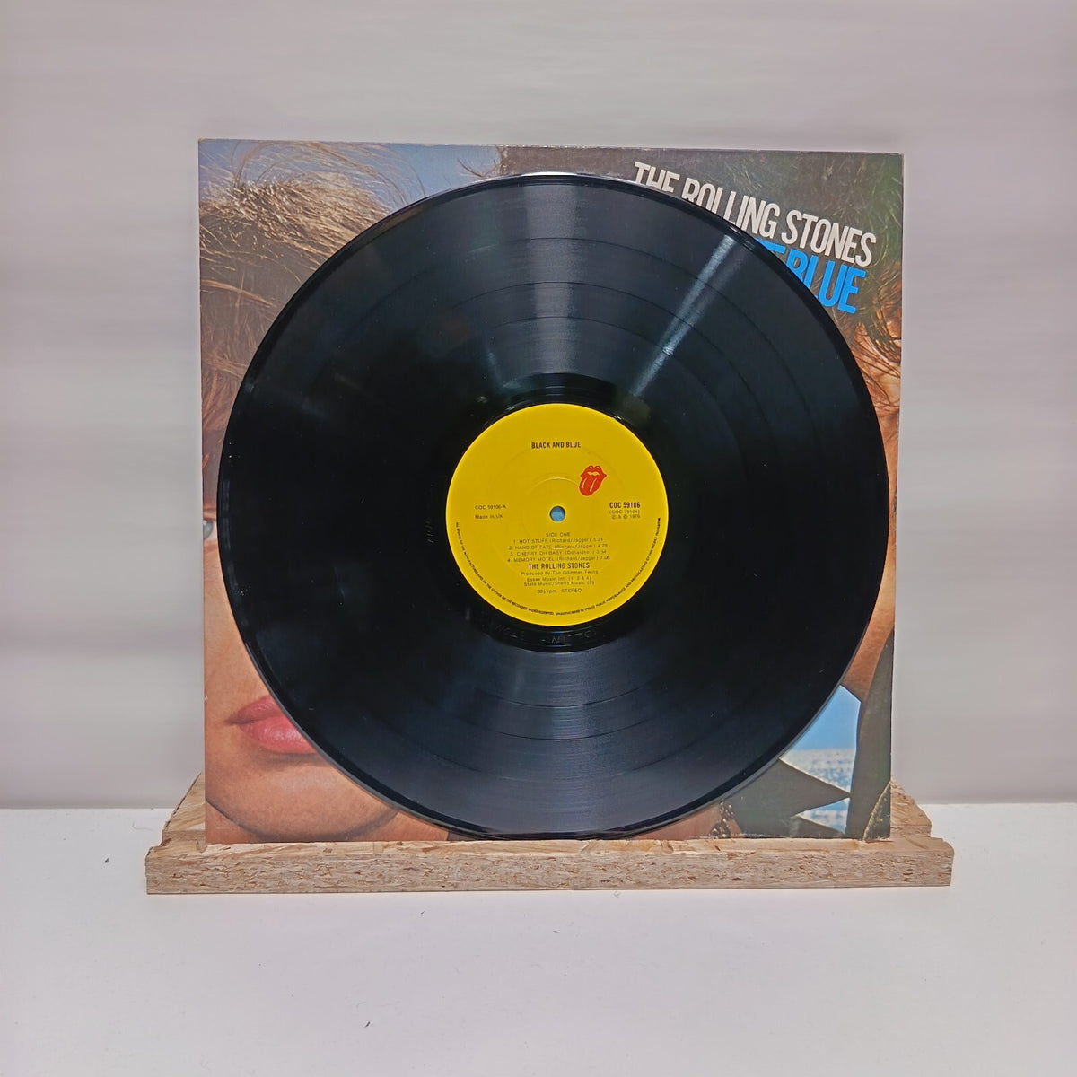 The Rolling Stones black and blue vinyl record VG+/VG+ CUN 59106