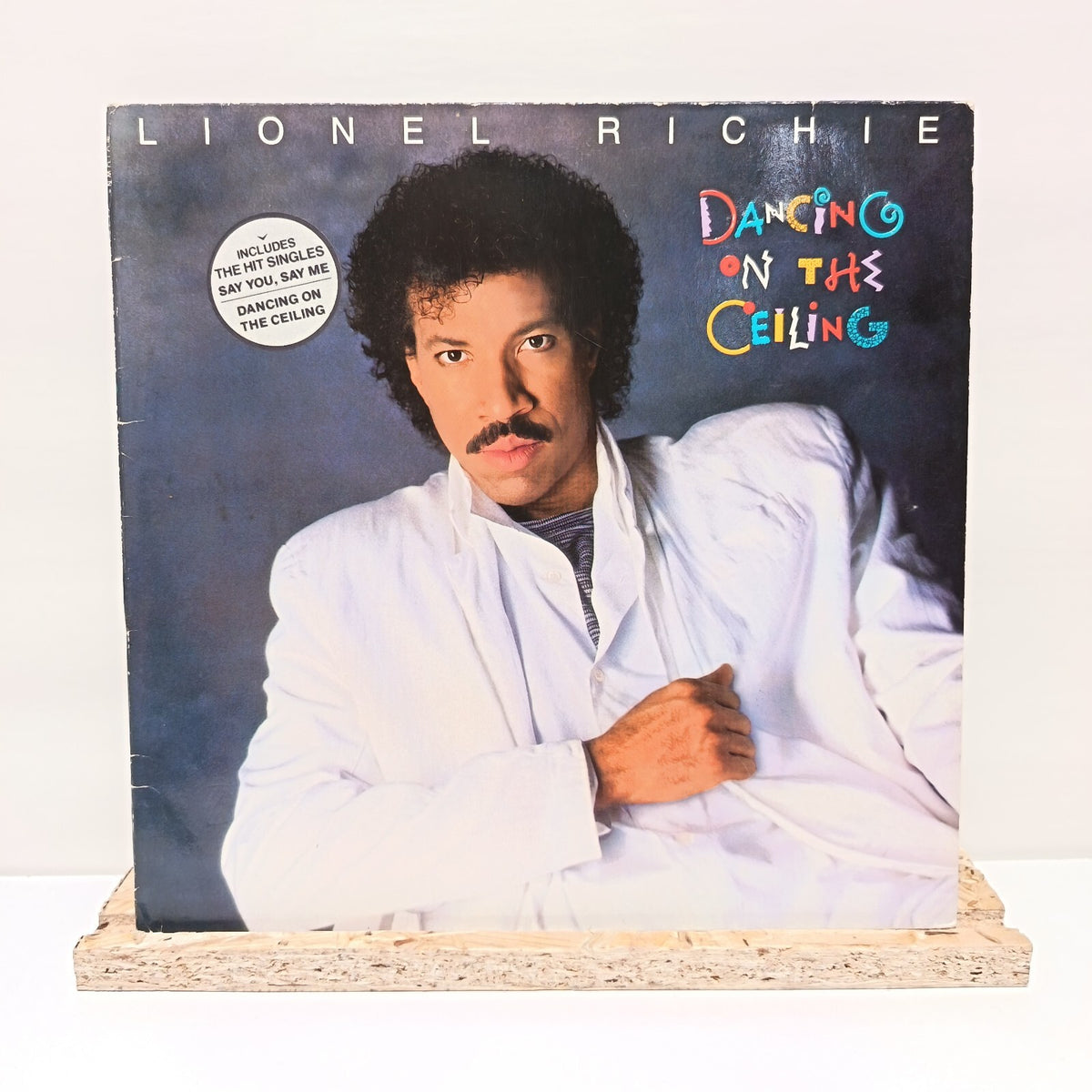 Lionel Ritchie dancing on the ceiling vinyl record VG+/VG+ ZL72412