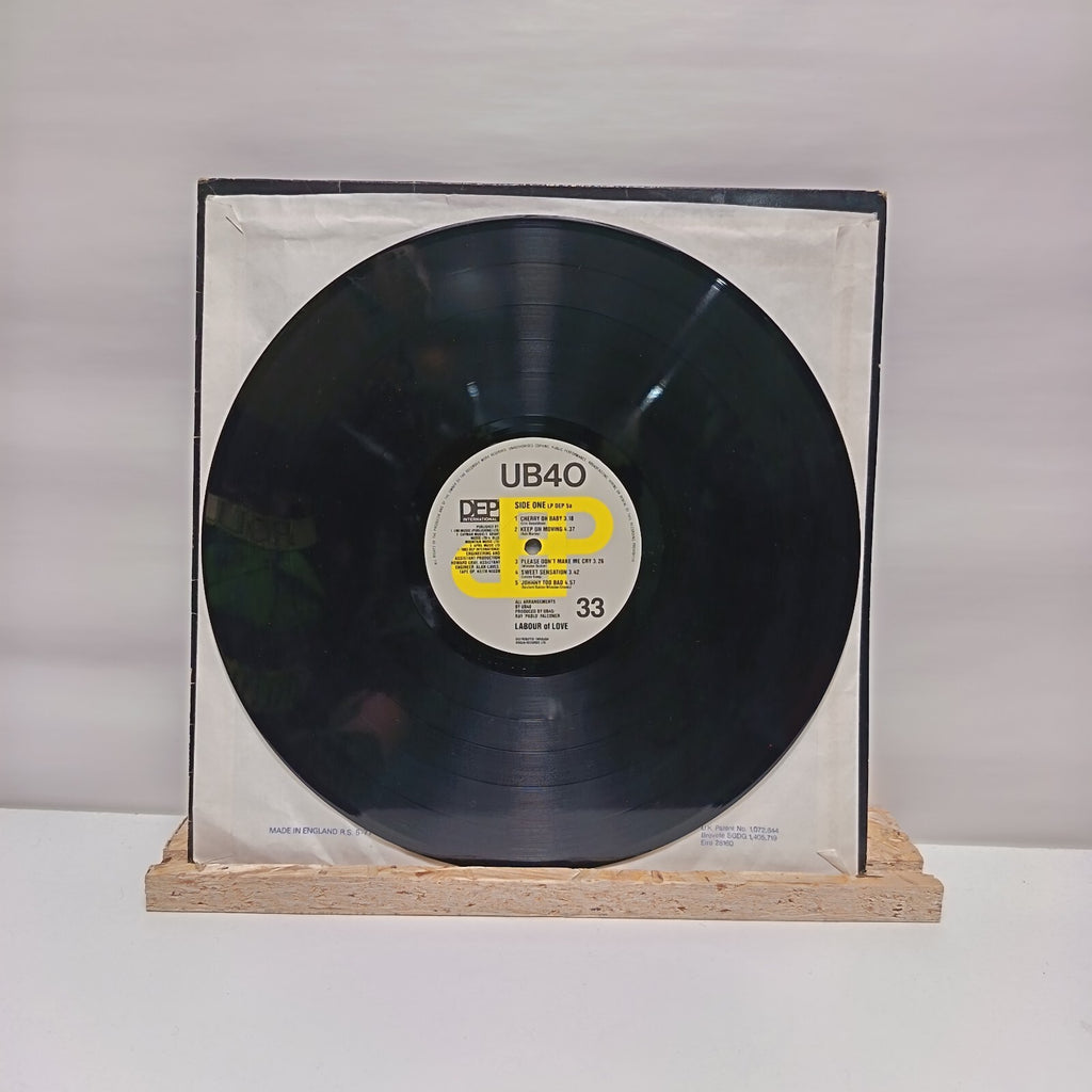 UB40 labour of love vinyl record VG+/VG+ LP DEP 5
