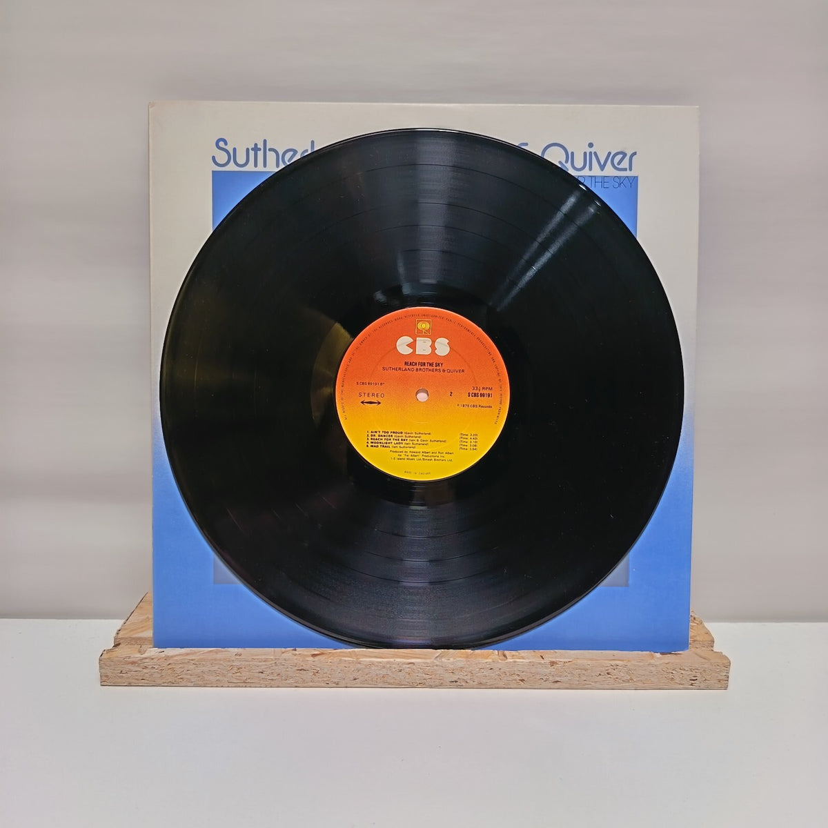 Sutherland Brothers & Quiver reach for the sky vinyl record VG+/VG+ CBS 69191