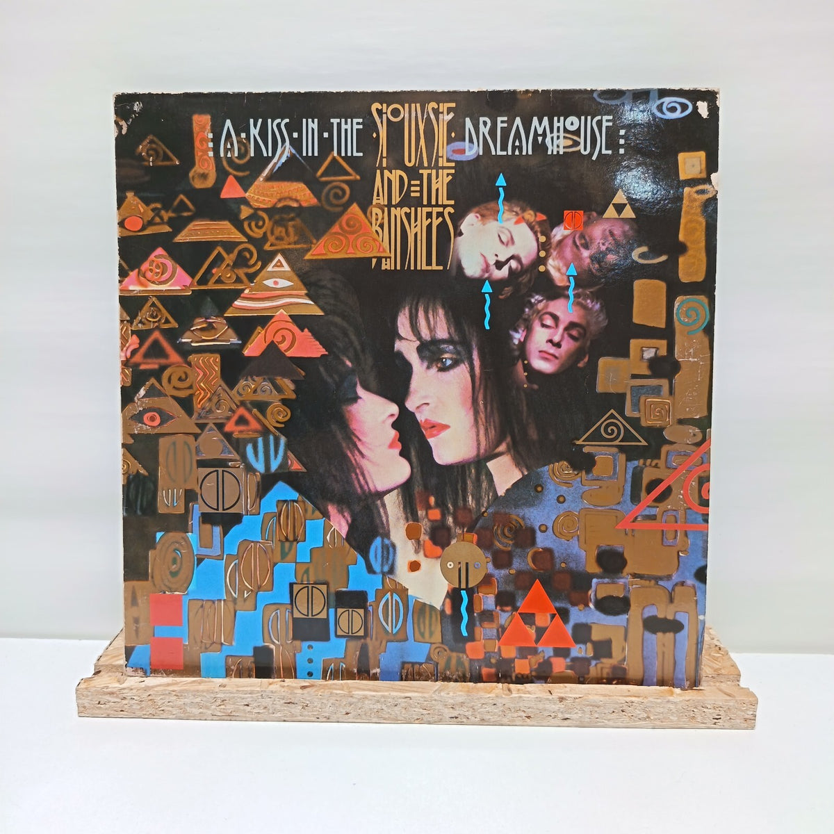 Siouxsie And The Banshees a kiss in the dream house vinyl record 1982 VG+/VG+