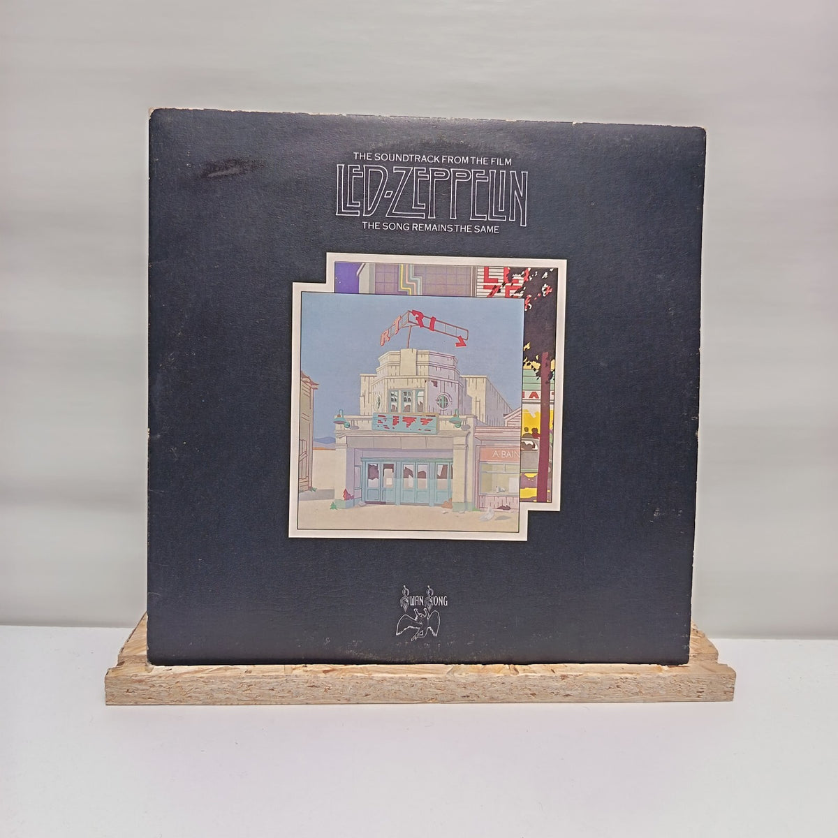 Led Zeppelin the song remains the same double vinyl record VG+/VG+ SSK89402